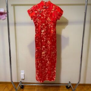 Elegant Red Floral Cheongsam Dress